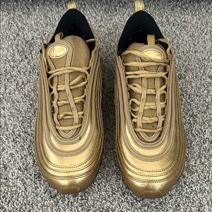 Gold Medal Airmax 95